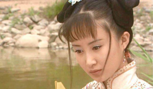 原创比起没能大红大紫舒畅的身世背景才是最让粉丝们心疼的