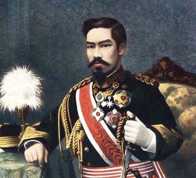 原创昭和天皇裕仁究竟是发动侵华战争的罪魁祸首还是无辜的受害者