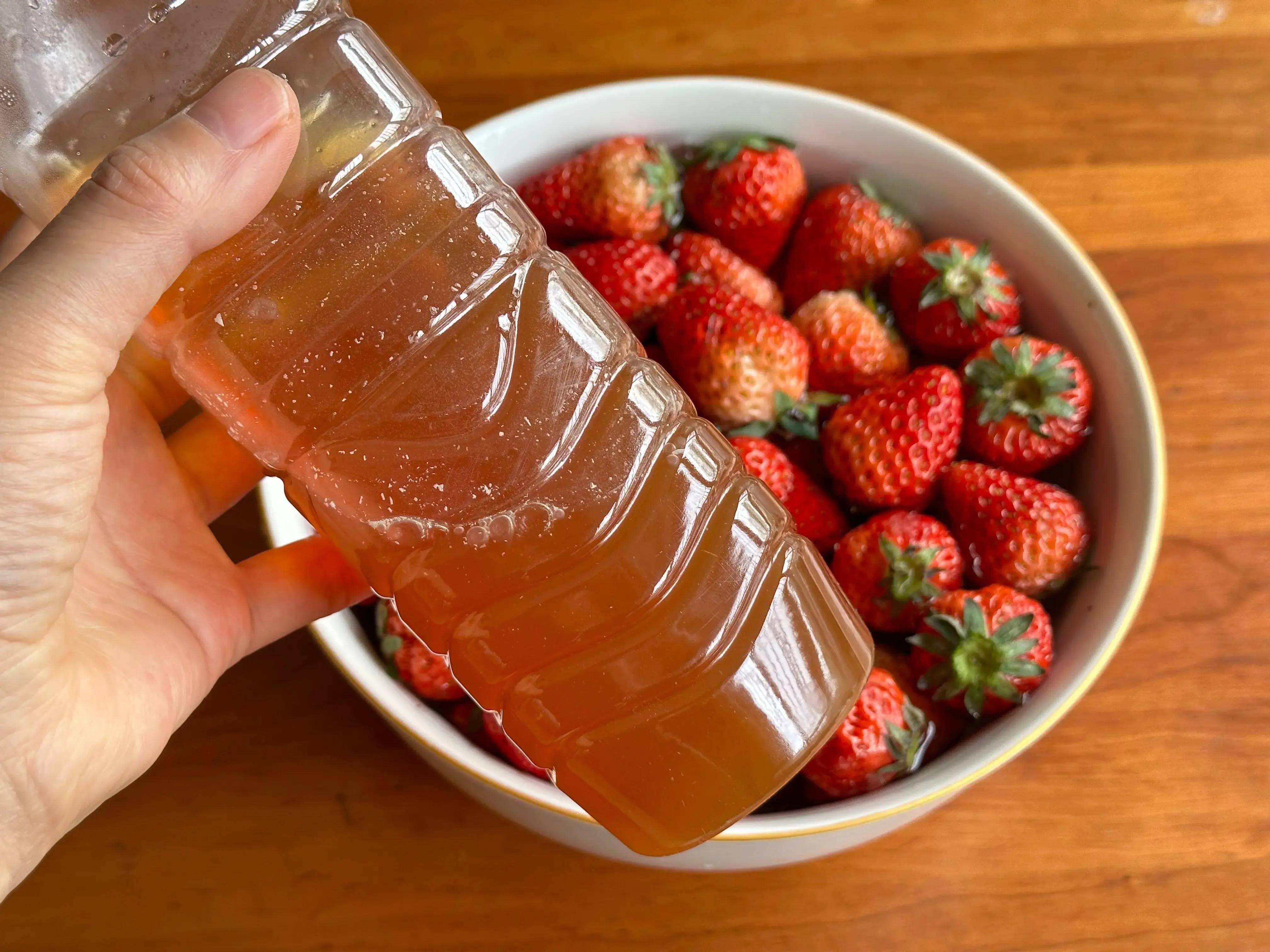 趁着草莓季草莓酱一定要做低糖配方酸甜口感做啥都好吃