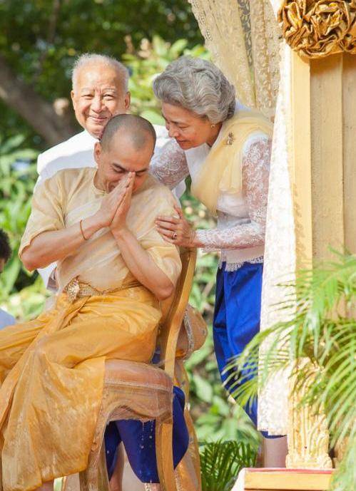 原创西哈莫尼国王和莫迪都是生活自律所以他们才比一般人显年轻