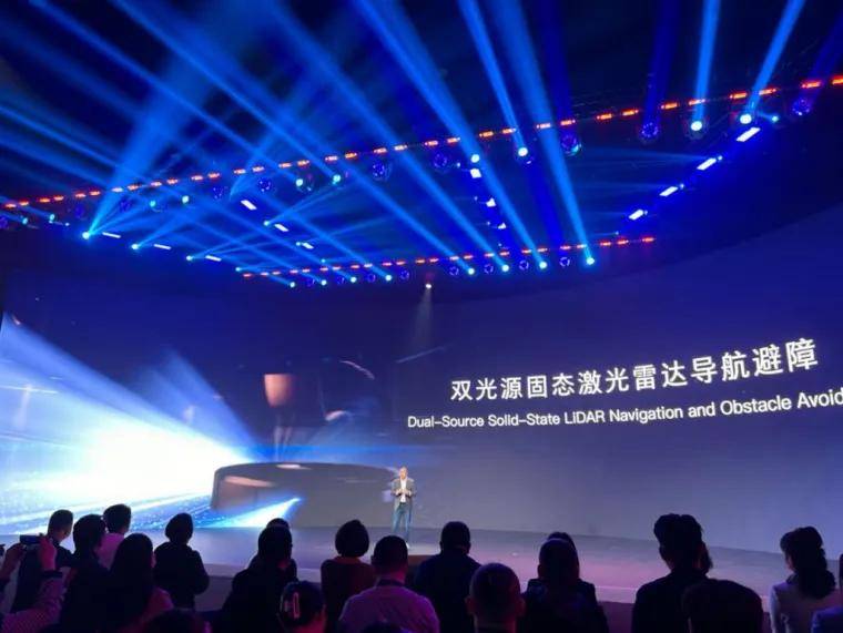 疯狂的石头科技终于啃到了创新硬茬