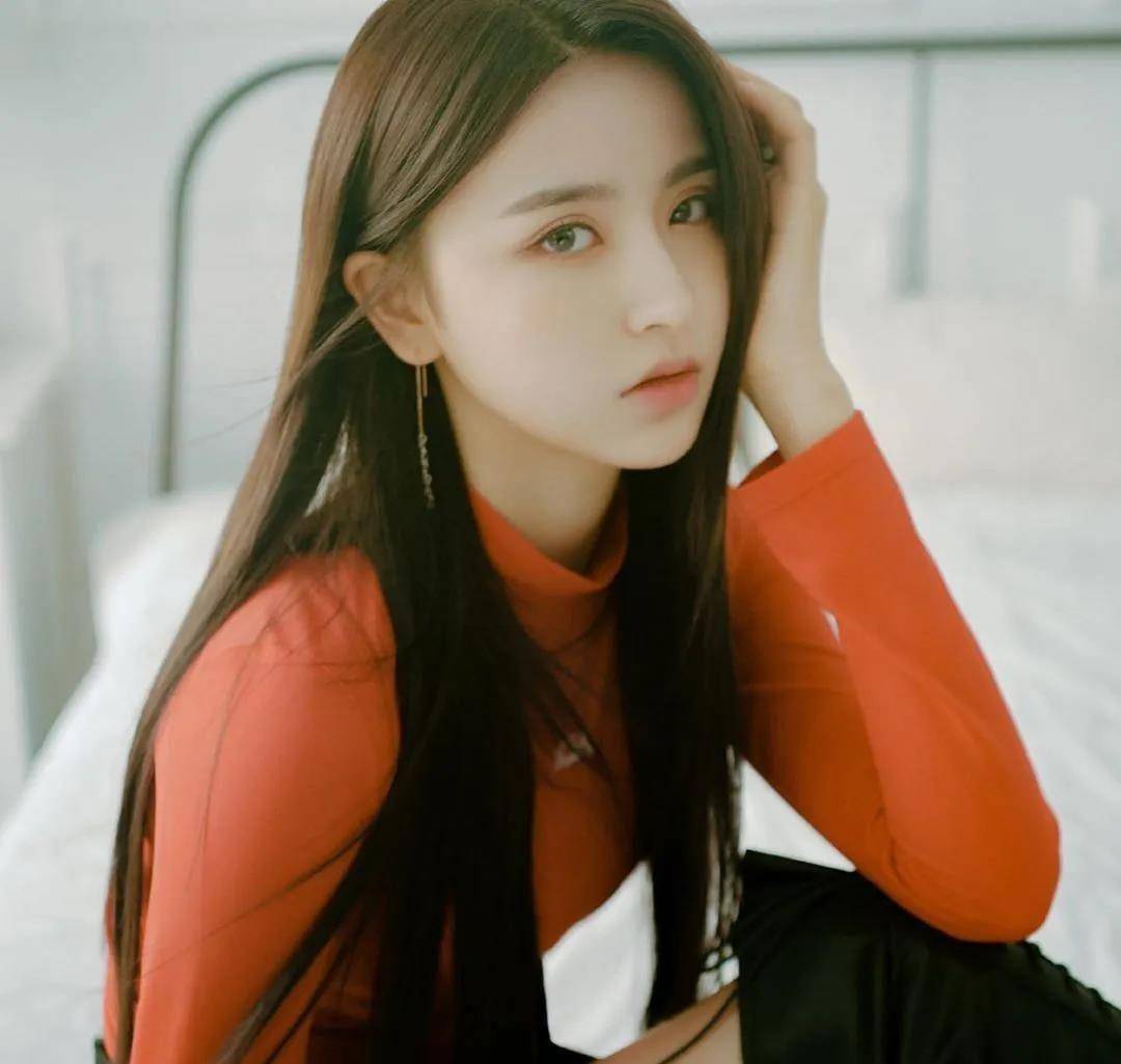 原创金子涵肤白貌美的她妥妥的气质女神