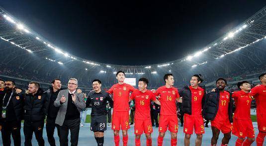 国足重返福地武磊缺阵韦世豪领队披荆斩棘