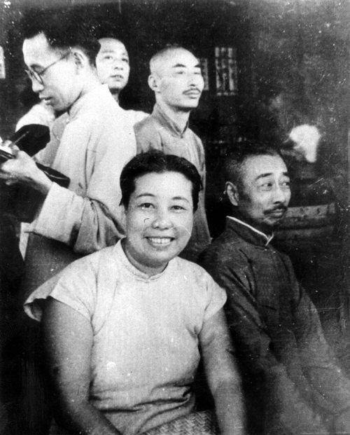 许广平当官后猛踩周作人鲁迅先生同意吗