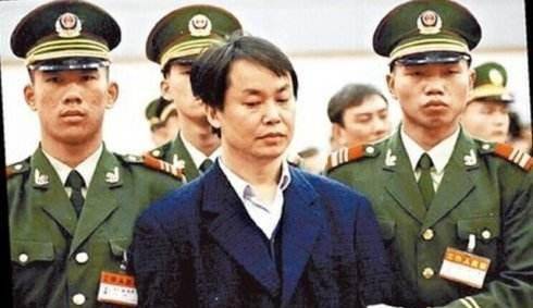 张子强"出道"第一战,启德机场抢劫劳力士,3000万港币到手_香港_手表