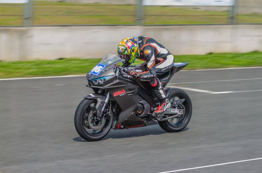 浴火重生,诺马归来,极影325s即将发布_搜狐汽车_搜狐网