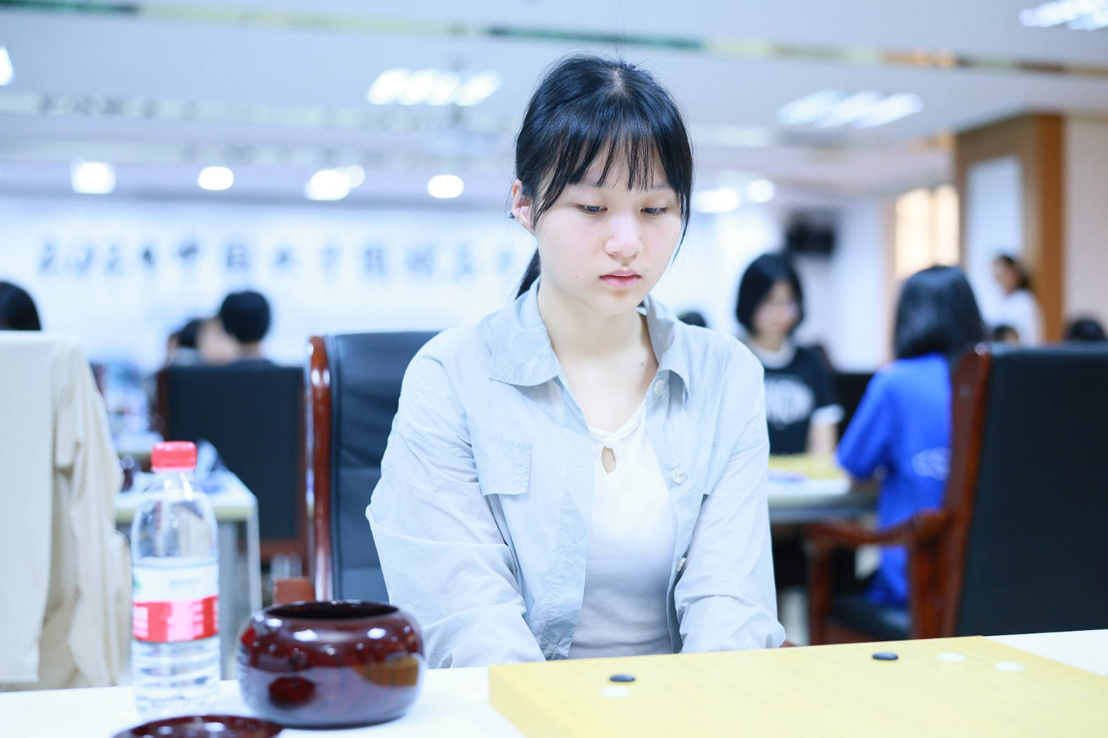 4月7日:利鹏杯新秀决赛3番棋金升珍2-0康材宇 李小溪胜李承泽