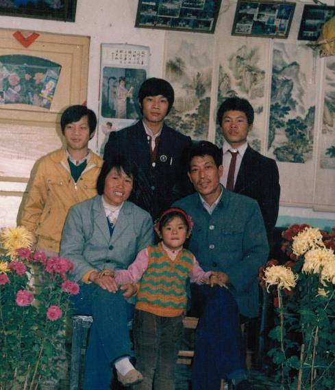 《星光大道》山楂妹:出身六指被分手,成名后谢绝认亲,只爱养父母_张乔