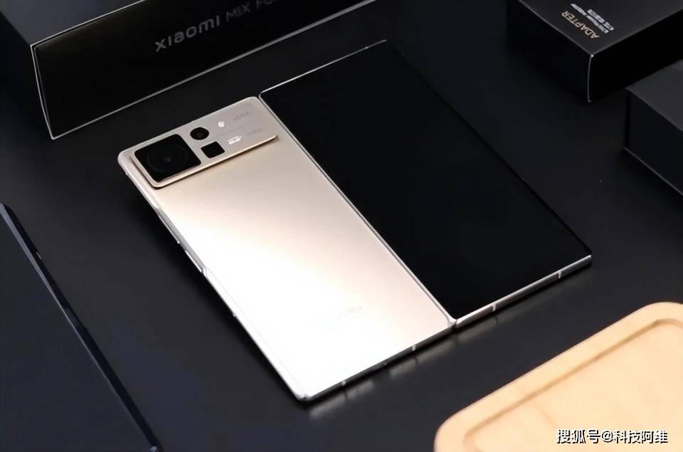 元跌至6310元,12gb 1tb 折叠屏,顶配旗舰售价再创新低_手机_价格_小米