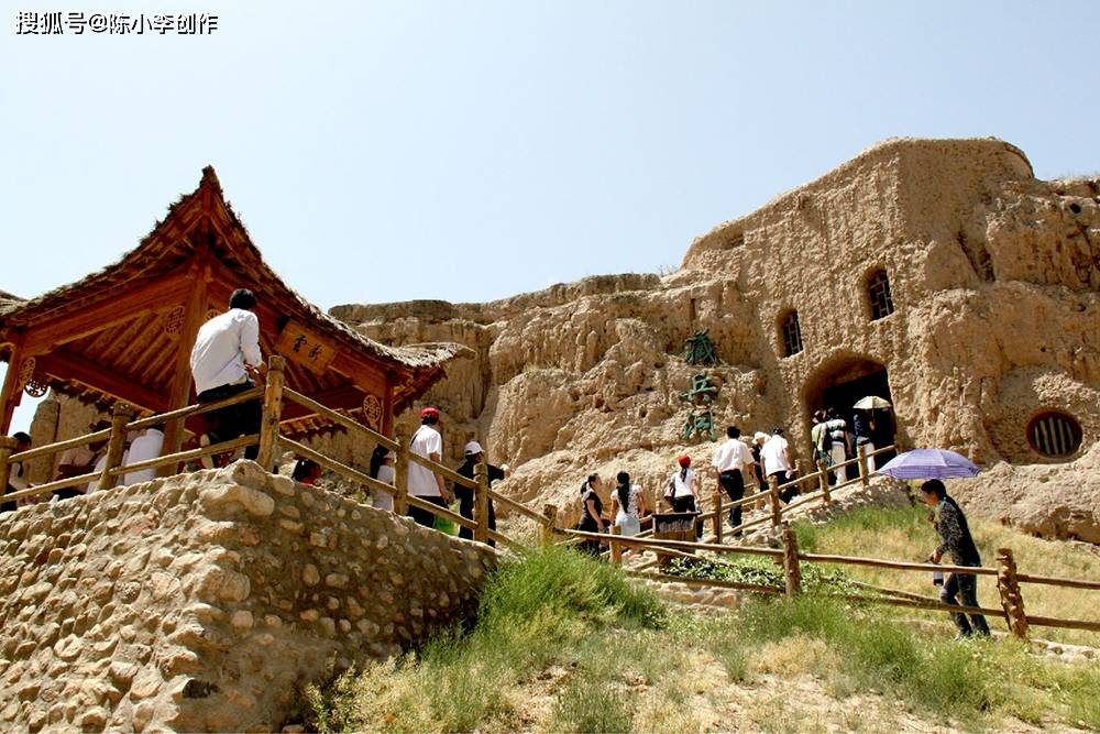 原创灵武红山堡宁夏旅游的瑰宝与探寻贺兰山下的古长城遗址