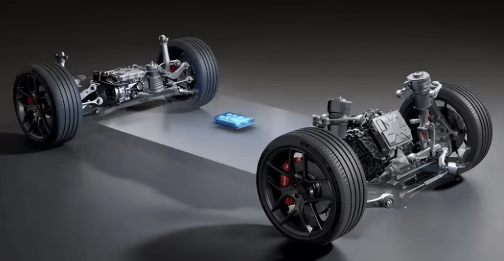 尺寸方面的话,估计问界m8也会介于问界m7和m9之间,作为参考,问界m9的