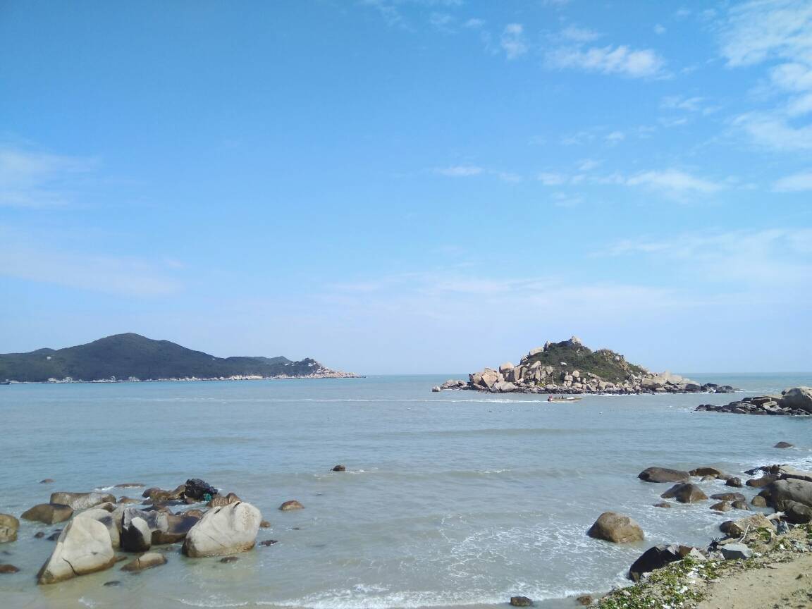 第五天:南澳三塔>游船出海>冲浪>捕鱼>海钓>钻石海滩>潮汕送站返程