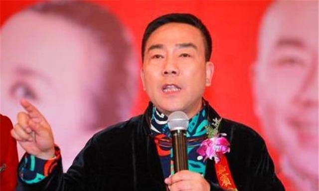 原创相声家杨议一盒烟顶普通人一天工资建千平豪宅存放文物藏品