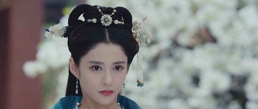 原创侄女不但当了皇后而且还当了女主太后而姑姑却只是一个妃子