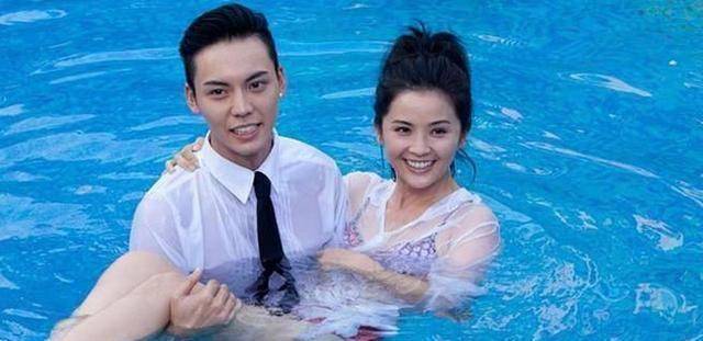 原创蔡卓妍独立自主的她走过2段情伤依然相信爱情永远微笑向暖