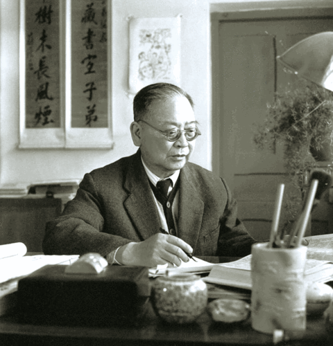 原创白玉霜与小白玉霜两朵评剧之花母女俩的命运都很悲情