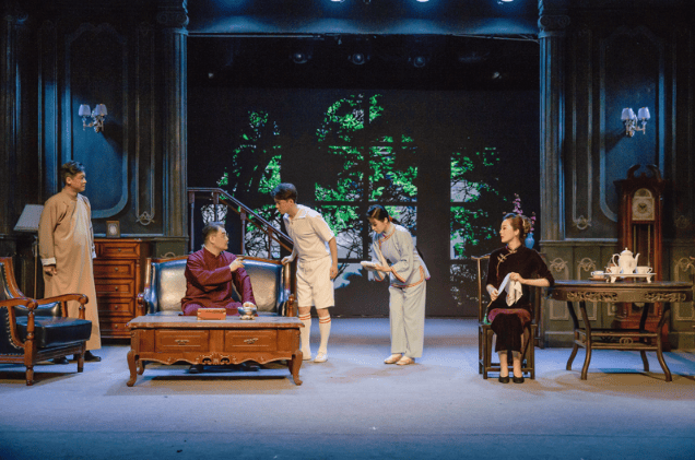 一出跨越百年的伟大悲剧!2024话剧《雷雨》郑州站震撼来袭