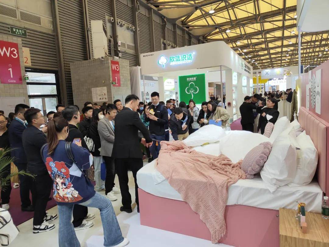 上海酒店展x智鹏酒店圈2024酒店流量与品牌ip营销论坛圆满落幕