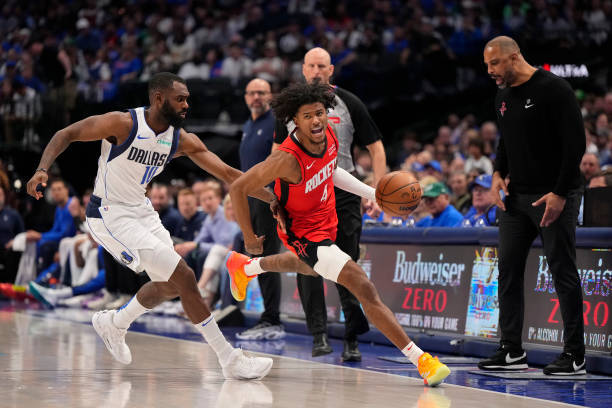 真就是打回原形了火箭榜眼郎竟然打出了连丢8球的离谱状态