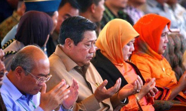 搭上中国发展的快车,不断扩大贸易,带动印度尼西亚经