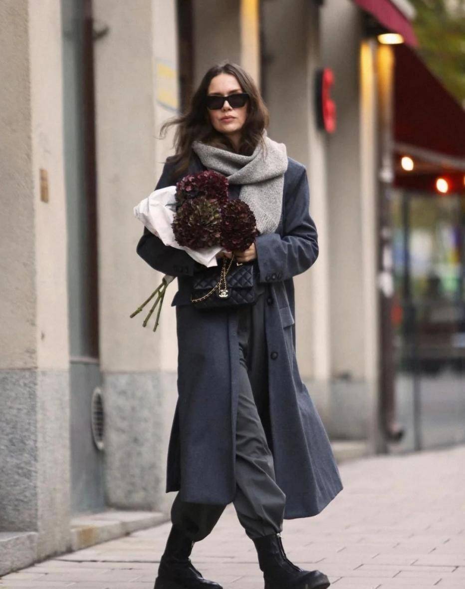 九分裤短靴才是初春该有的穿搭不露脚踝不露腿时髦感up