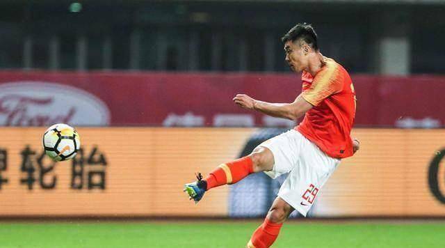 残酷亚洲无弱旅国足亚洲杯先考虑小组出线吧