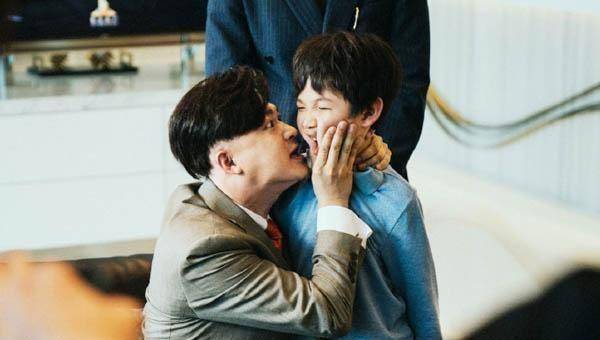 大人物摆脱烂片王称号包贝尔演技逆袭看他被打观众很痛快