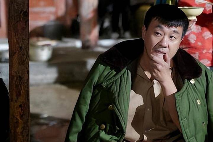 何冰吃饭白捡一个媳妇结婚26年被拿捏死她到底有什么魅力