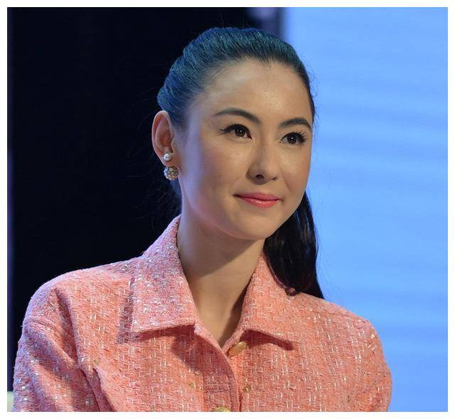 张柏芝重返豪门孙海东公开认证满足三子生父谢霆锋还是输了