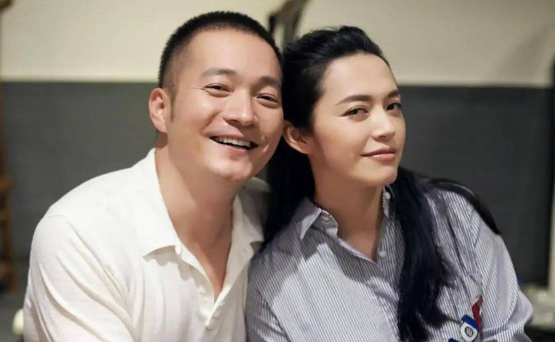 原创娱乐圈真假高学历周润发俩博士被指伪学霸董卿郭蔼明才貌双全