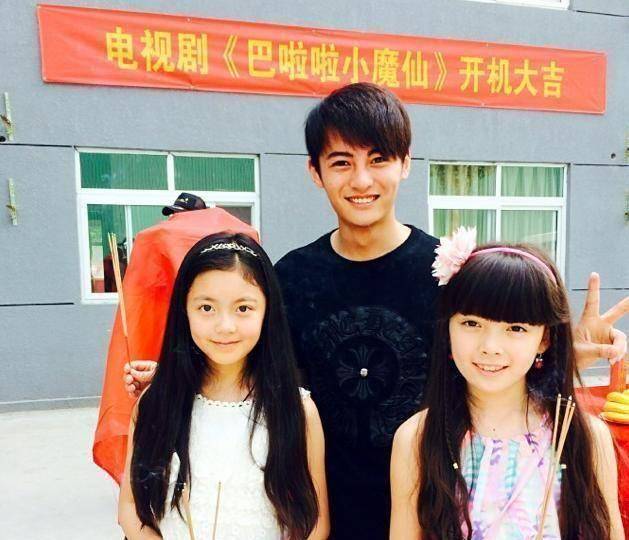 在签约郭靖宇导演公司前,周骏超资源比较虐,演的不是小配角,就是糊得