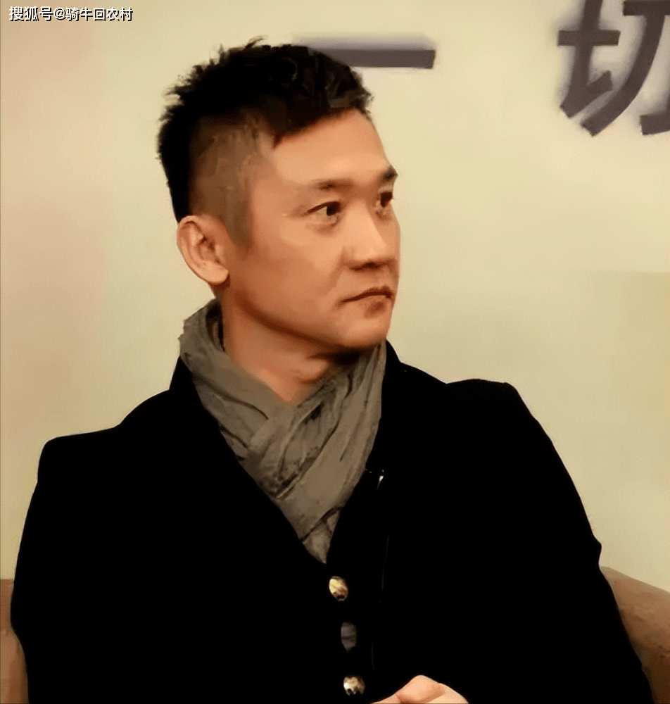 原创黄志忠大器晚成39岁靠人间正道是沧桑爆红如今再翻红