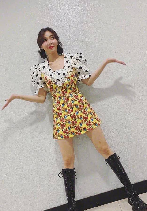 小野马泫雅时尚回归泫雅风依旧大火照着穿让你更时髦