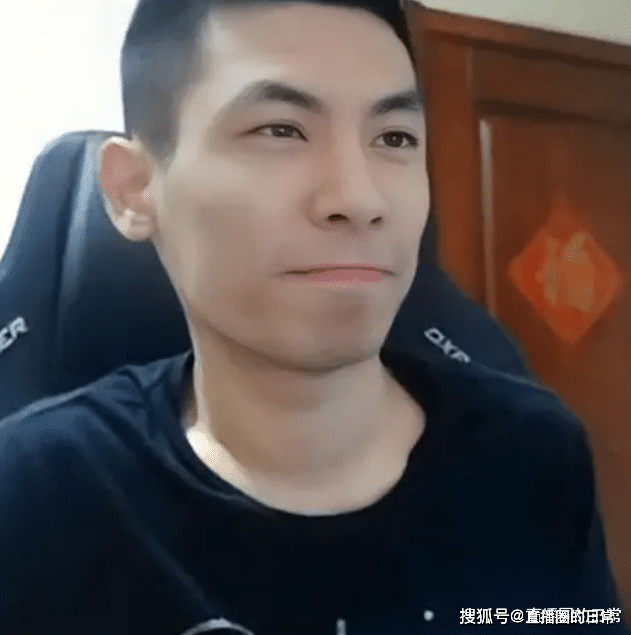 原创王小贝怒斥旭旭宝宝见利忘义离开后不仅诋毁斗鱼又挖人墙角