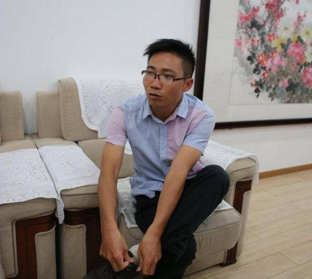 原创广西考霸吴善柳拒读北大10次参加高考圆梦清华他现状如何