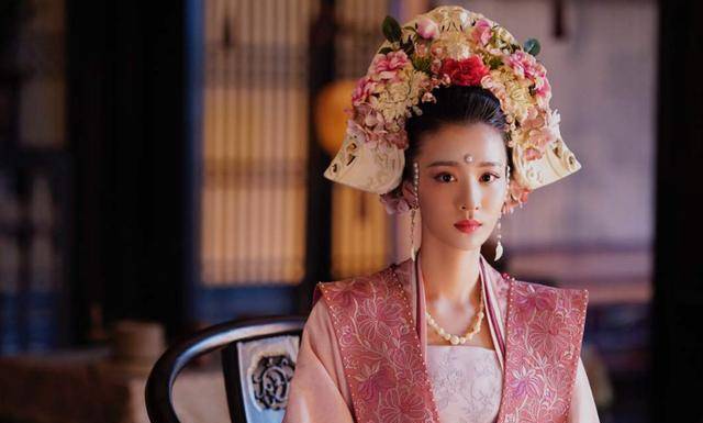 张丽华10岁入宫23岁成贵妃因容貌倾城怕祸主被杨广斩杀