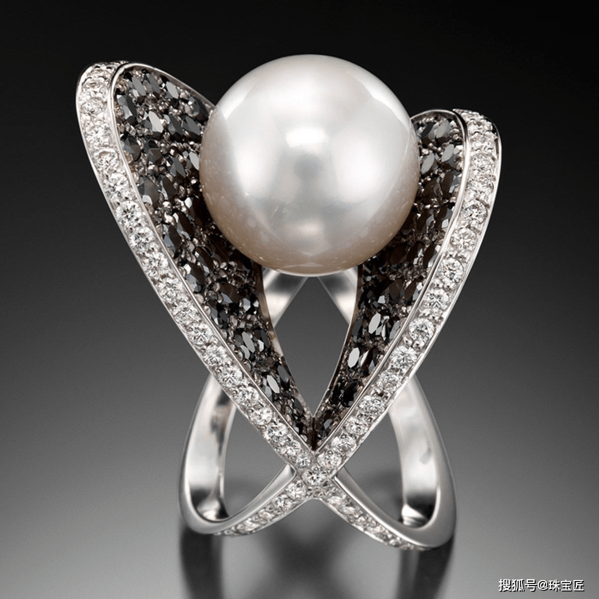 原创出道18年年产最高20件顶尖大奖拿个遍天才珠宝人adamneeley