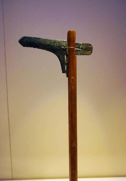 门戟手戟与方天画戟三国时代最流行的的兵器是如何没落的