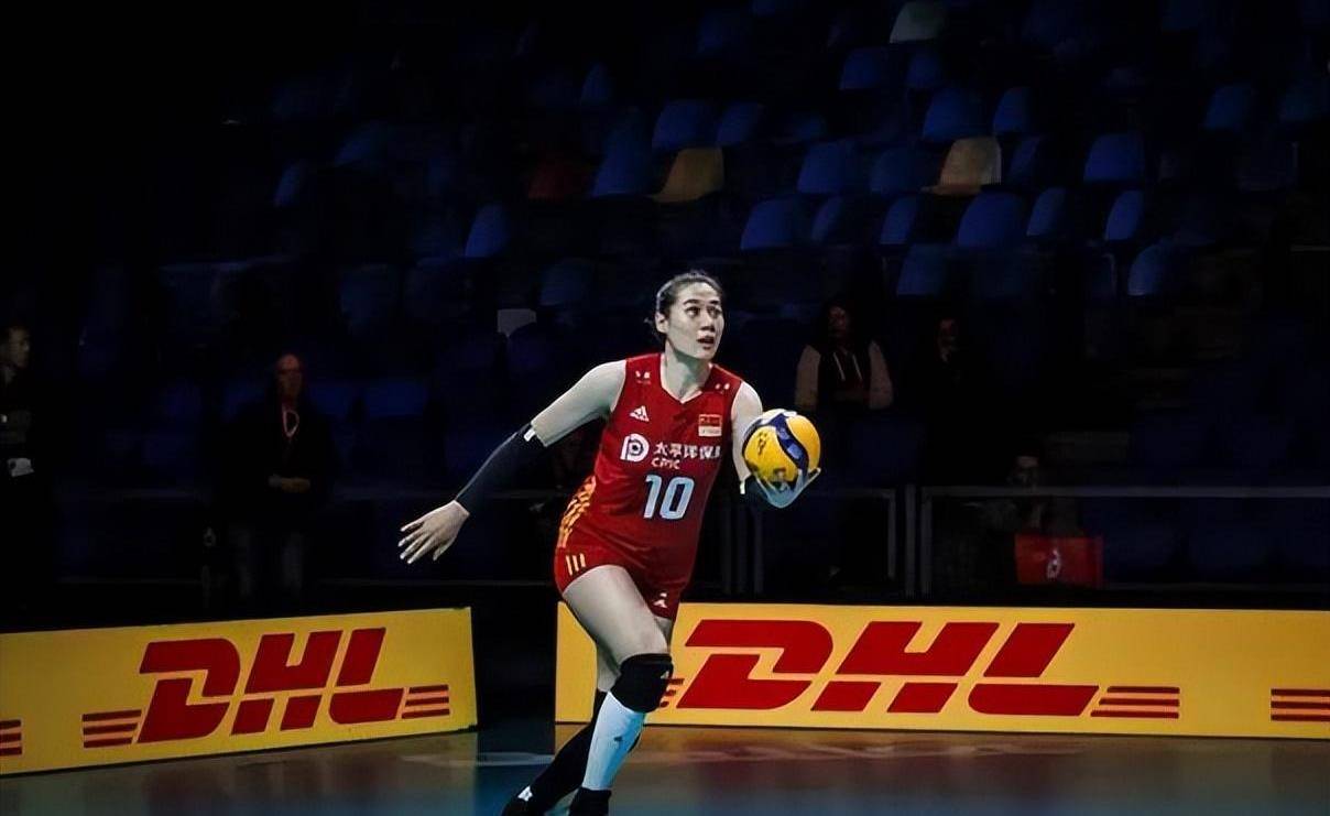 原创我们女排最新阵容提前曝光主力骨架保持不变王赟蕗被替换