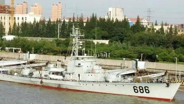 海难纪实篇大舜号海难船长与船同沉男人为妇孺打开逃生之路