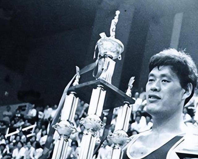 1978年穆铁柱谈恋爱后未来岳母提出2个要求穆铁柱没问题