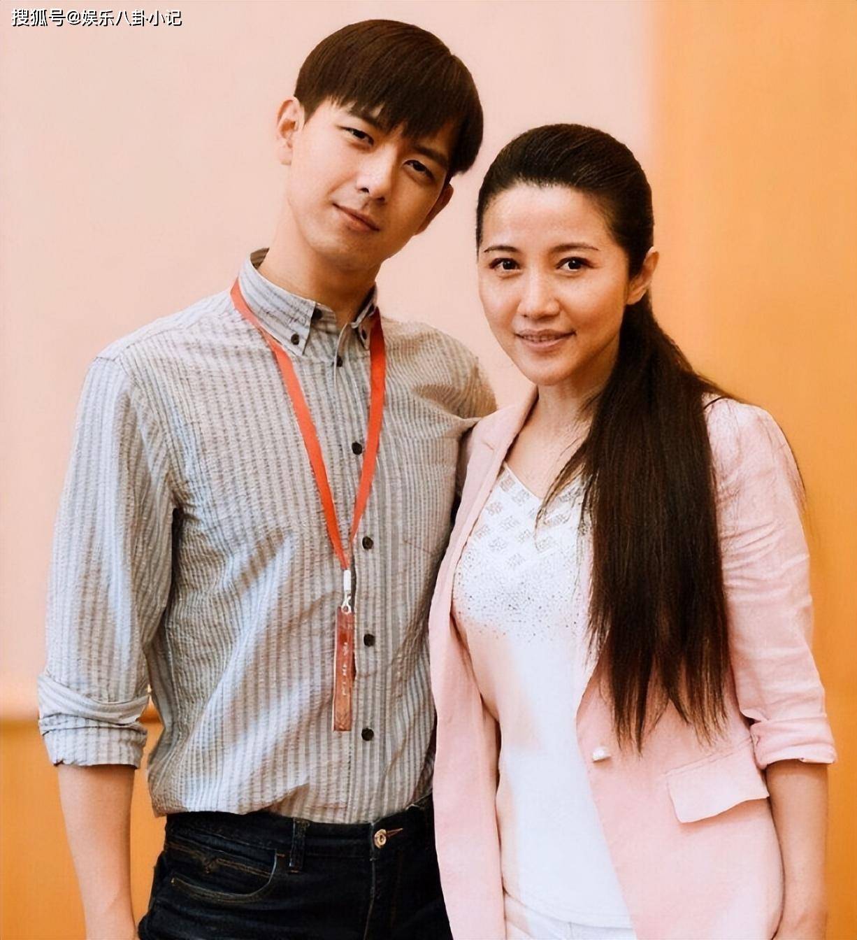 从不上综艺,声称:饿死也不接广告的她,曾10年拿下8个影后_颜丙燕_母亲