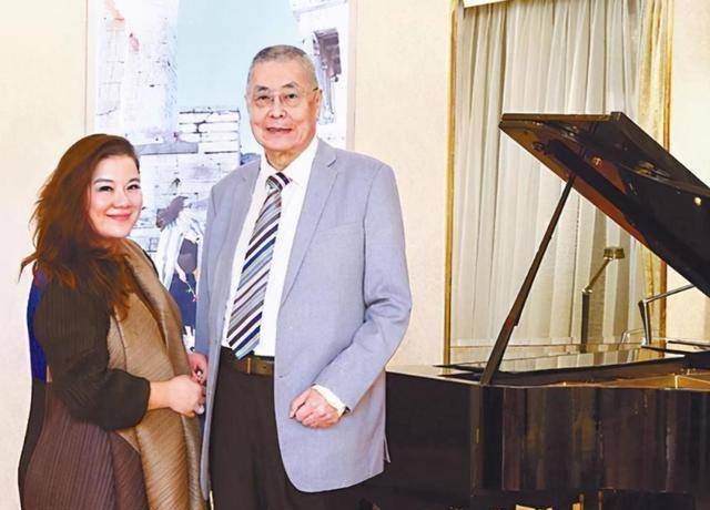 钢琴大师刘诗昆81岁再当爹,娶小36岁徒弟为妻_孙颖_女儿_妻子