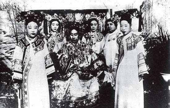 隆裕太后,在同意溥仪退位之后,却对一件事情态度十分坚决_生活_袁世凯