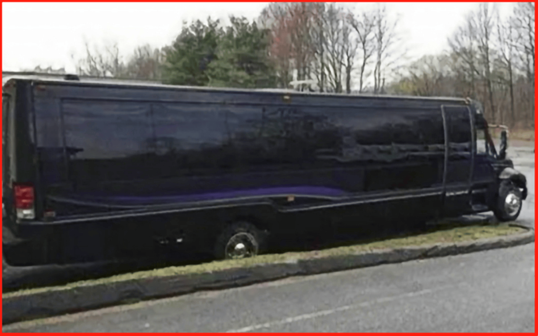 "小品之王"赵本山座驾,车长11.