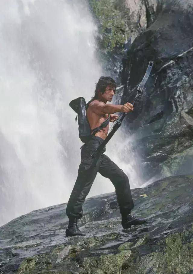 经典动作片《第一滴血》,一举奠定史泰龙巨星地位