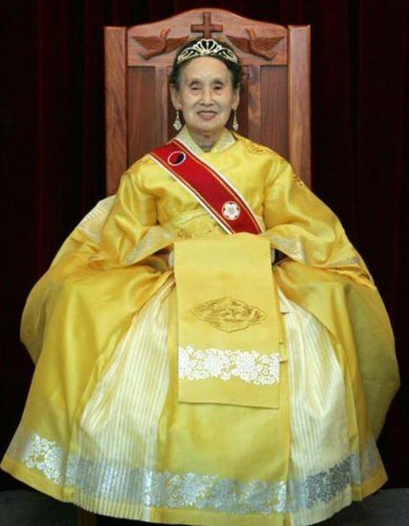 后裔曾在首尔的宾馆里登基,自称大韩帝国女皇_日本_李垠_中国