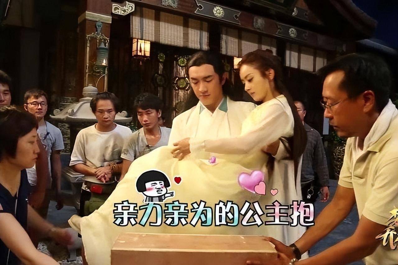 原创男明星现在拍公主抱的戏份吊威亚抬担架都成了标配了吗