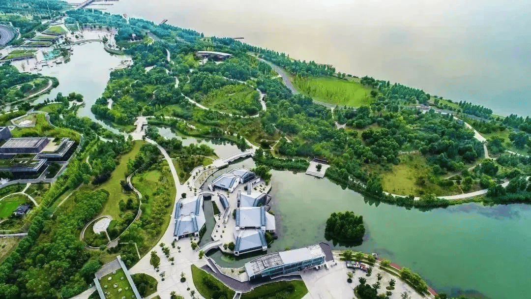 【醇熟商业】【项目出门即面积约480亩的芦荡湖生态公园,周边苏州湾