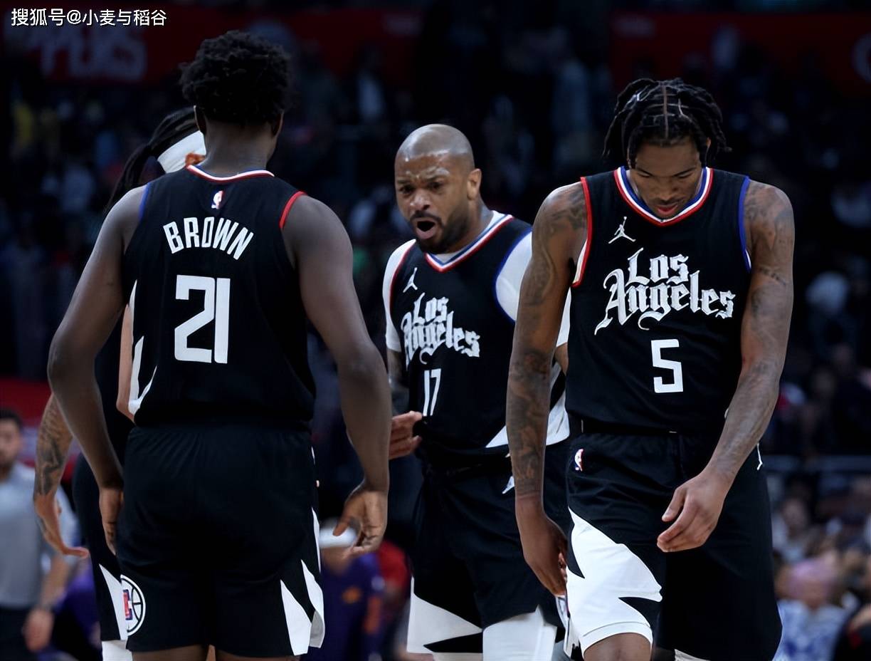 原创38岁快船锋线老将竟然能打爆太阳这样的防线真的是有些太离谱了吧